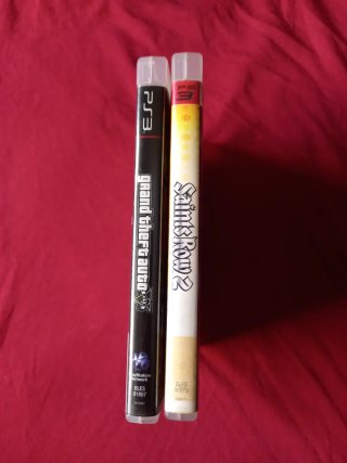 Pacchetto 2 Giochi PS3: GTA V e Saints Row 2