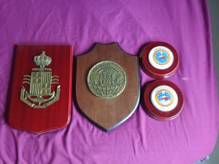Metopas militares Armada