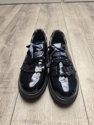 Zapatillas charol niña