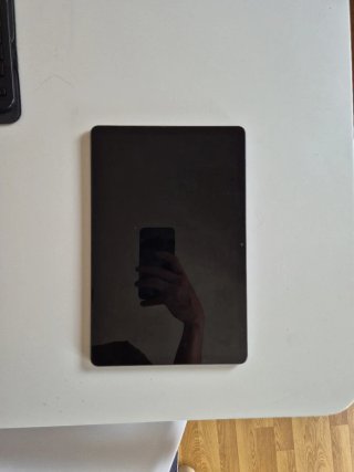 Xiaomi Pad SE con custodia, tastiera e pen
