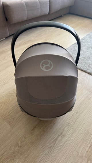 Cybex Cloud T i-size Plus + Reductor+ Adapters