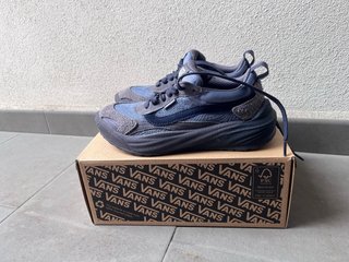 T38. Zapatillas Vans Ultrarange Neo