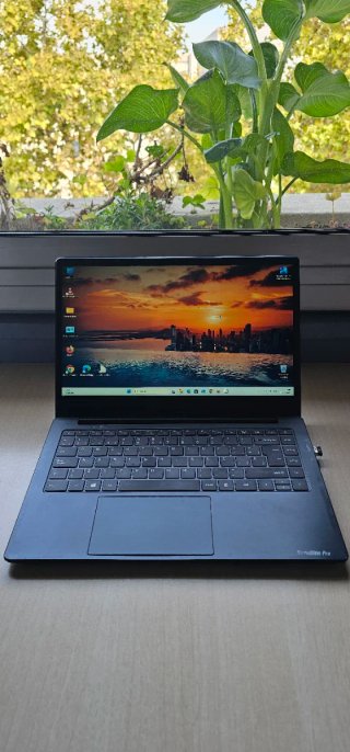 Portátil Toshiba Satellite Pro C40G i3 10th Gen