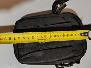 Bolso de cinturón negro