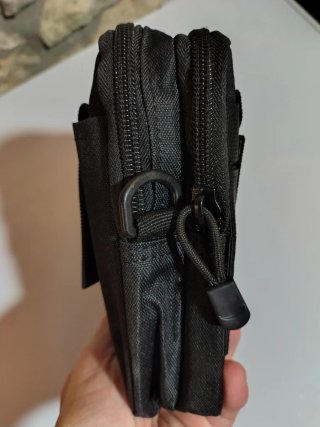 Bolso de cinturón negro