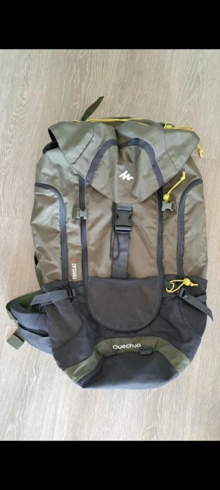 Mochila Trekking Quechua 70L
