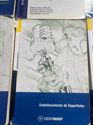Preparación de superficies: Mantenimiento de ve...