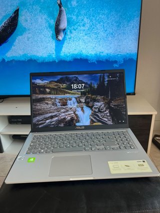 ordenador portátil Asus i5 10 Generación con caja
