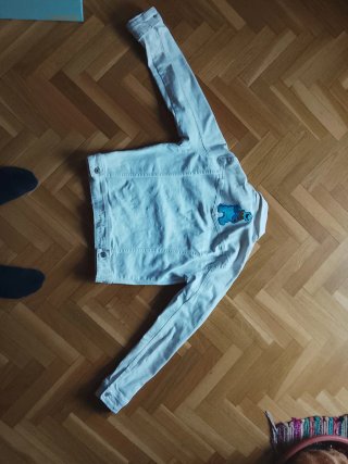 Chaqueta vaquera blanca