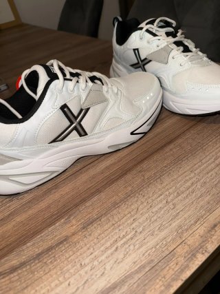 Zapatillas Munich Runar 20 Blancas y Negras