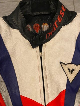 Mono Dainese 2 piezas