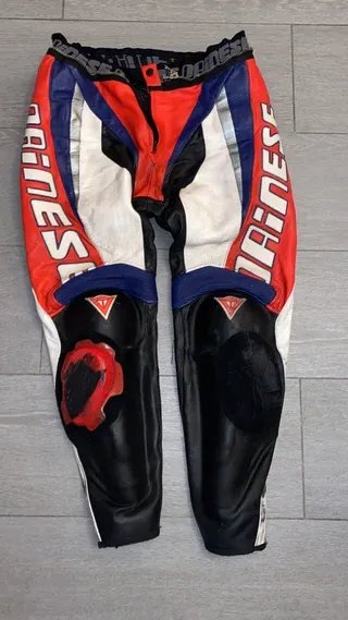 Mono Dainese 2 piezas