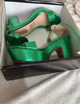 Tacones Corsa Verdes y Dorados