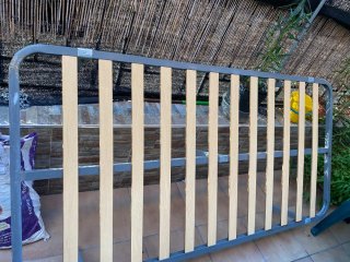Somier metálico con lamas de madera