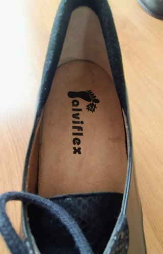 Zapatos con cordones negros Talla 37