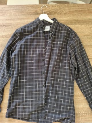Camisa de cuadros Sfera grises y blanca