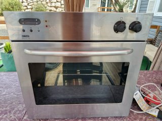 Horno zanussi ZBN 760 X