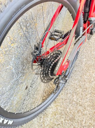 Bicicleta MTB Scott Roja y Blanca talla M