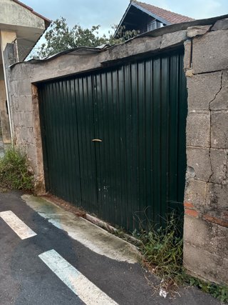 Conjunto de puerta jardin+  garaje metálica