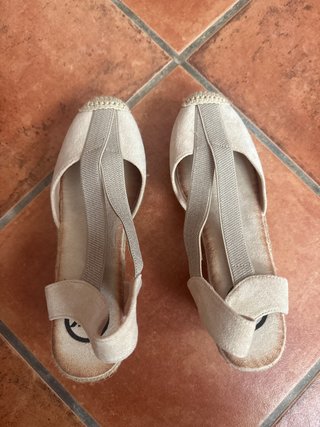 Zapatos esparto beige