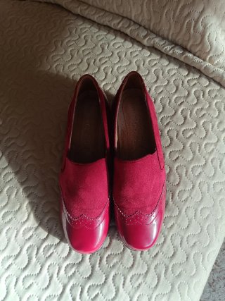 Zapatos Vatinelic Rojos Talla 40