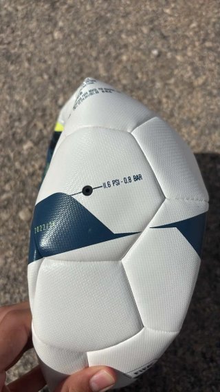 Balón Kipsta F500 Hybrid Talla 5 Nuevo