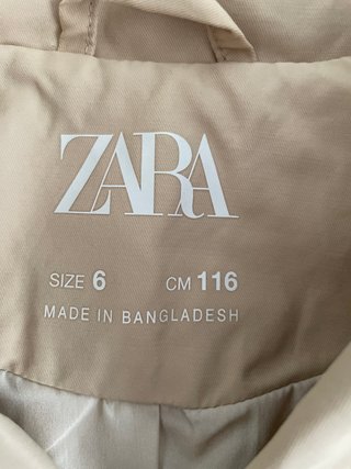 Gabardina Zara niña beige T.6 , 116 cm