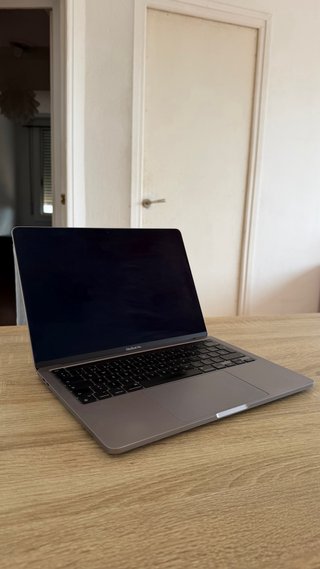 MacBook Pro 13” M1 16GB RAM 256GB SSD