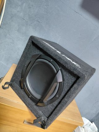 Subwoofer Autoamplificado Alpine