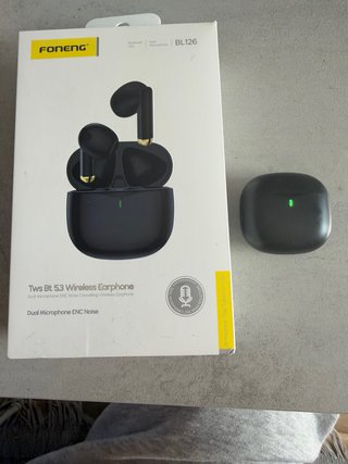 Auriculares Inalámbricos FONENG BL126 TWS