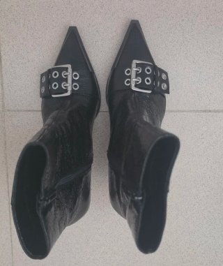 Botines tacón Zara hebillas