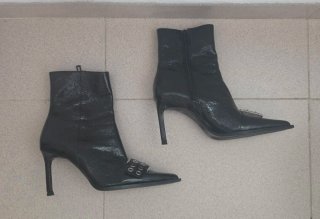 Botines tacón Zara hebillas