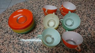 12 Tazas y 12 Platos Duralex Plástico