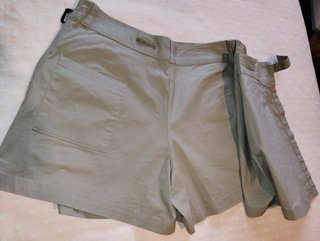 Falda pantalón corta Decathlon beige