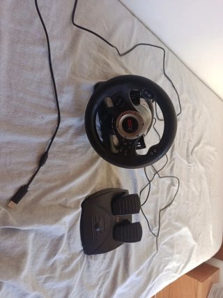 Volante Indeca Jinshu 2 GTR con pedales