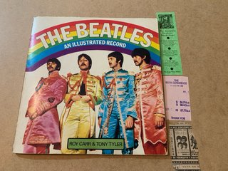 Libro Beatles primera edicion 1975 en ingles