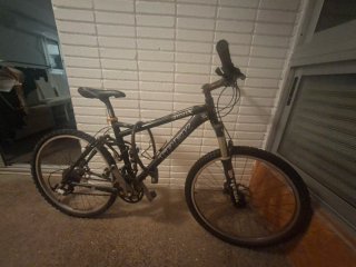 Bicicleta de Montaña Trek Fuel Doble Suspensión