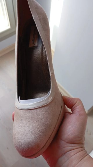 Zapatos de tacón Pilar Burgos beige