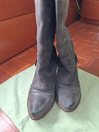Botas Camperas Altas Grises