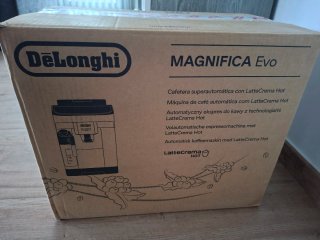 Cafetera DeLonghi Magnifica EVO
