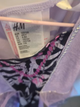 Disfraz esqueleto H&M lila niña