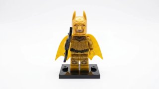 Batman traje dorado compatible lego