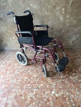Silla ruedas para minusvalido