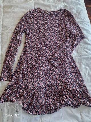 Vestido de punto con estampado floral