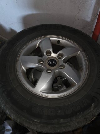 4 Llantas de Aluminio 16 Kia sorento