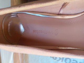 Zapatos Stradivarius tacón bajo rosa