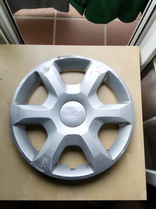 Tapacubos Dacia