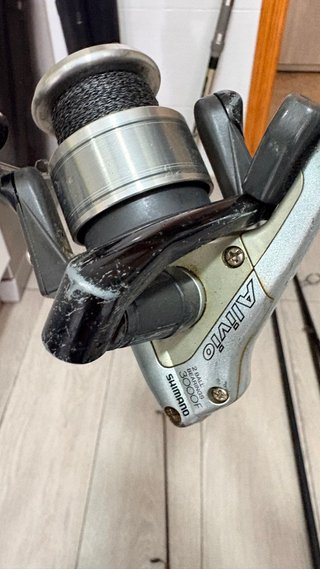 Caña de pescar Shimano Alivio 3000F