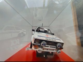 Coche Scalextric Ford Escort