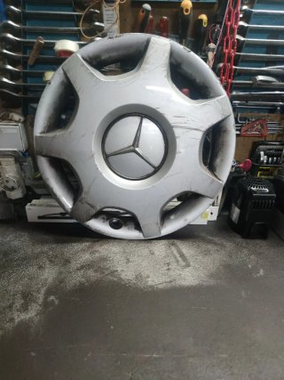 Tapacubos Mercedes Benz clase C